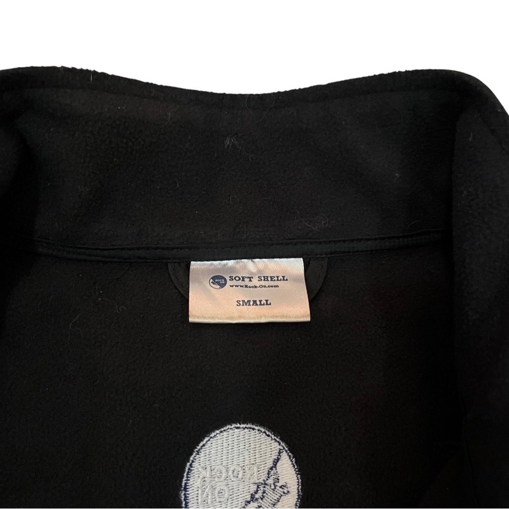 Rock On Men’s Softshell Jacket - Picture 3 of 10